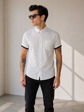 New Look White Navy Polka Dot Short Sleeve Shirt Men's Medium